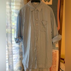 Crown and Ivy Size 1XL Shirt Very Comfortable